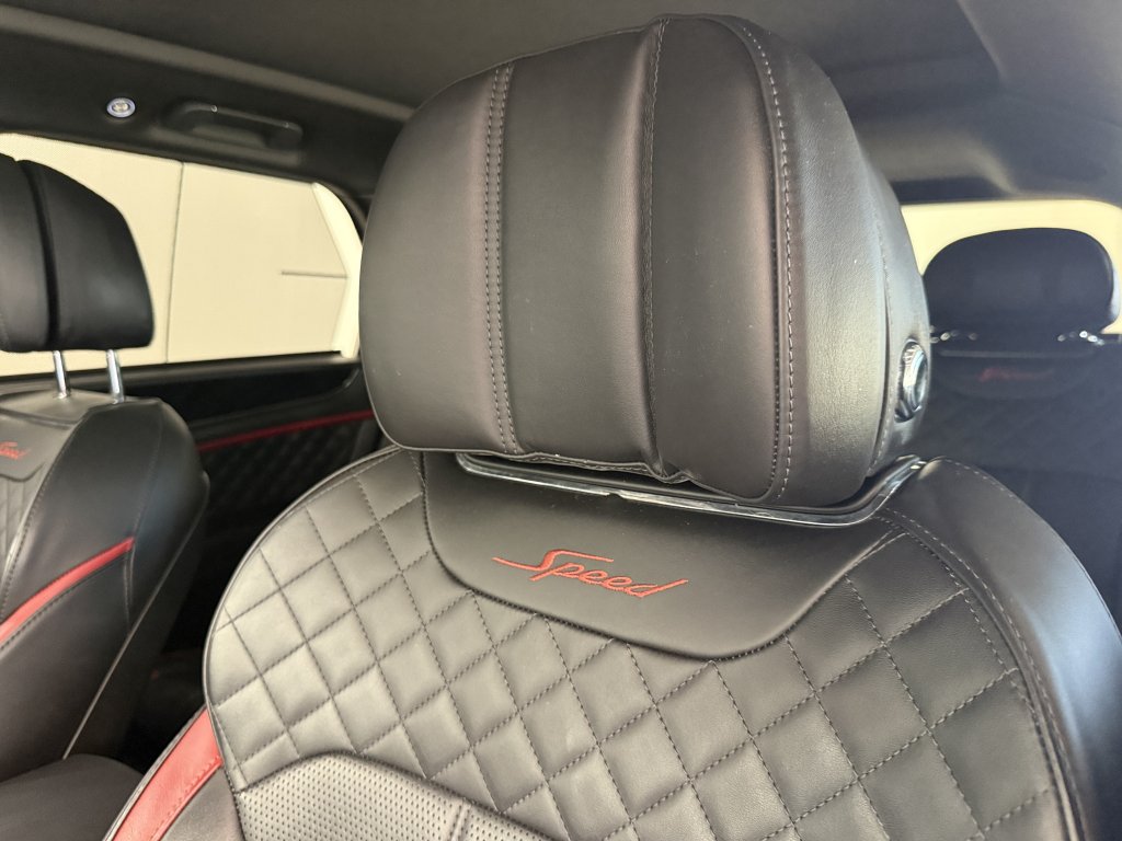 Used 2020 Bentley Bentayga Speed AWD/4WD image 14