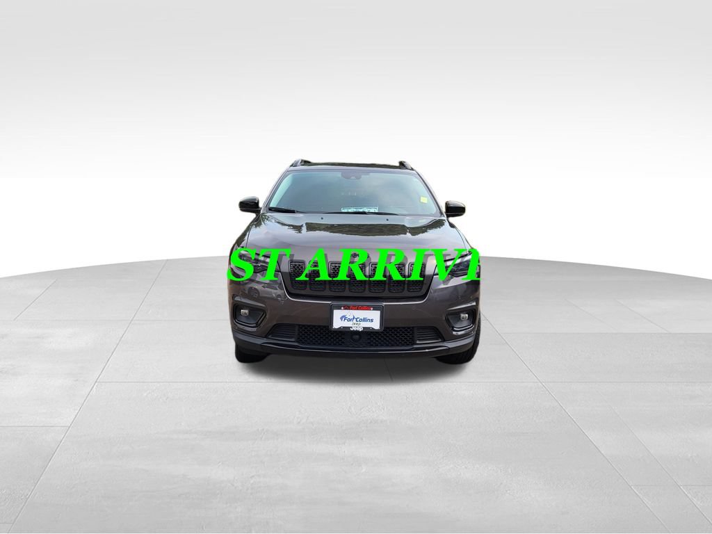 Used 2023 Jeep Cherokee Altitude Lux AWD/4WD image 2