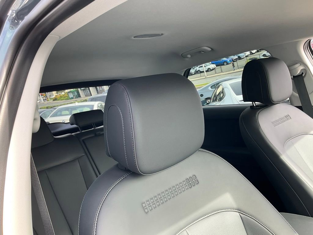 Used 2025 Hyundai Ioniq 5 SEL image 61