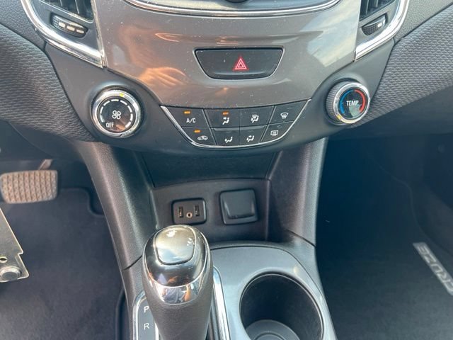 Used 2019 Chevrolet Cruze LS FWD image 21
