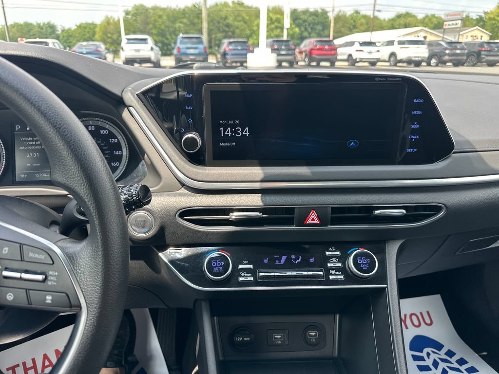 Used 2023 Hyundai Sonata SEL FWD image 22