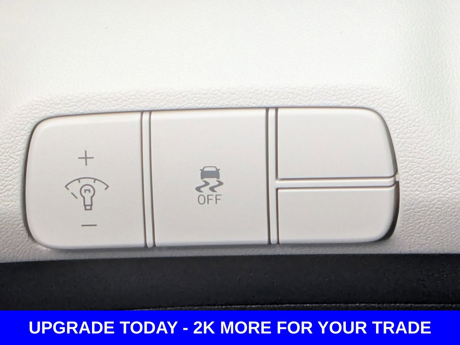 New 2026 Hyundai Elantra Limited image 39