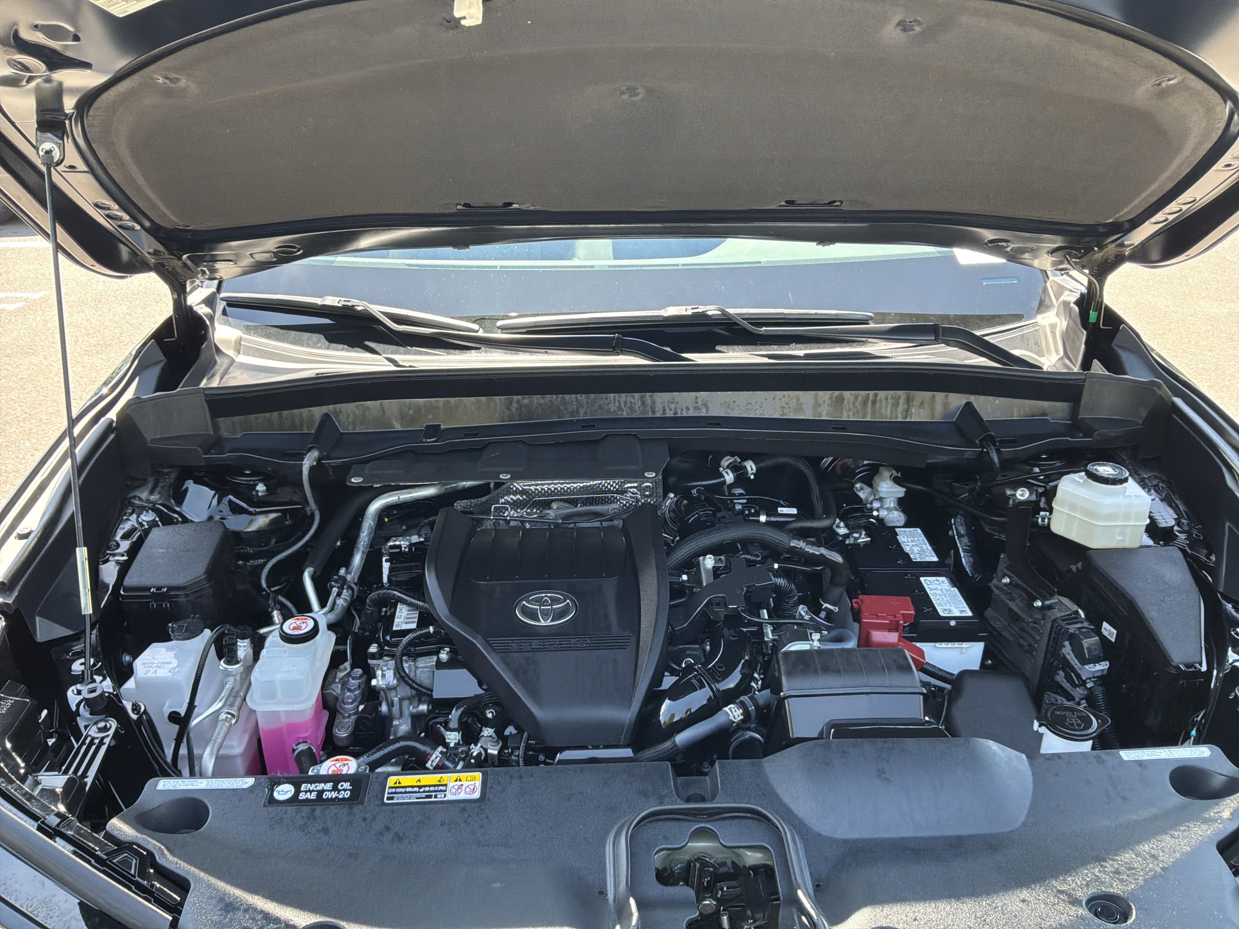 Used 2025 Toyota Grand Highlander FWD image 35