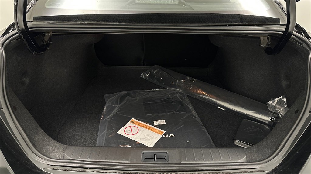 Certified 2023 Nissan Sentra SR image 13