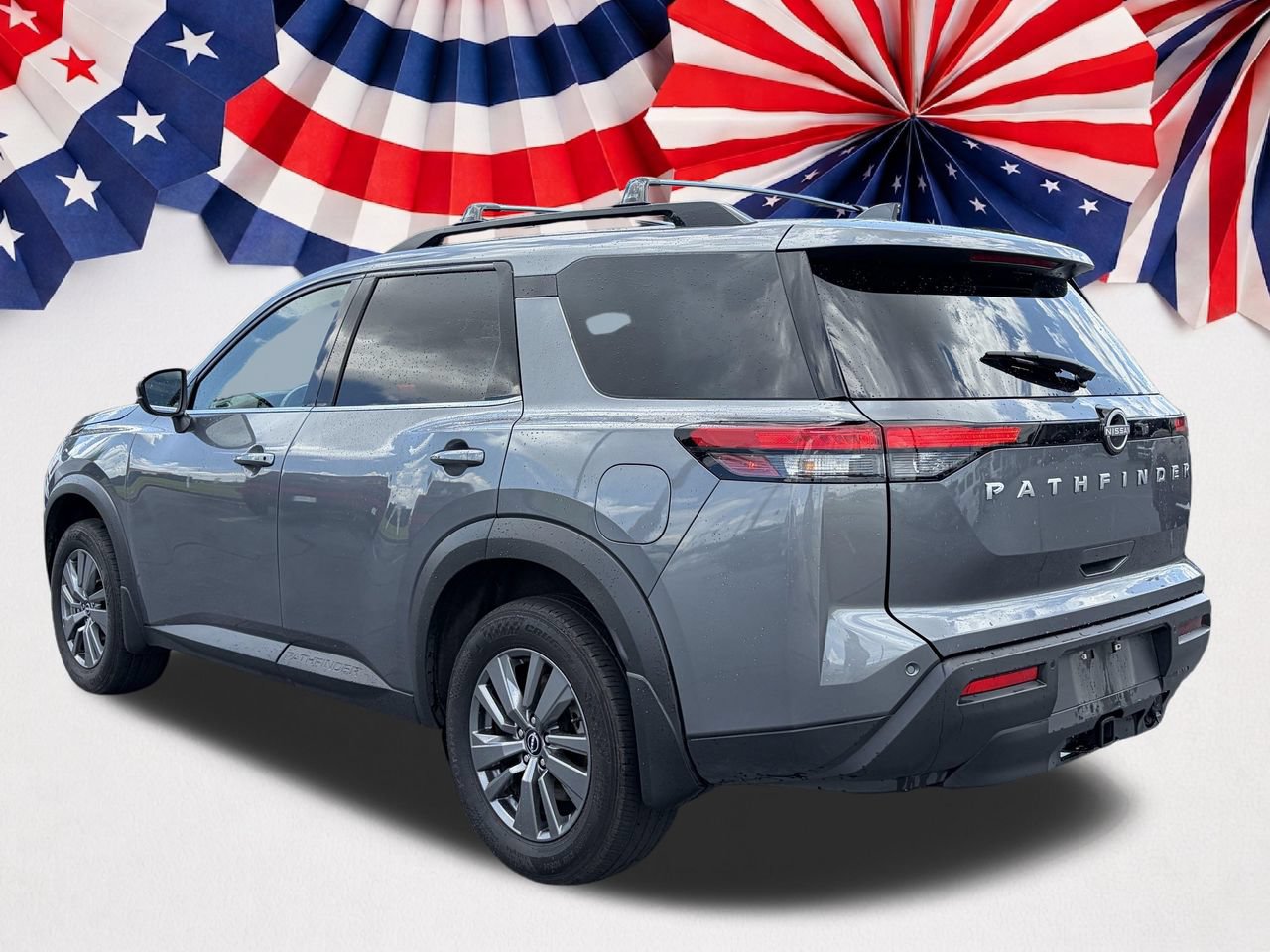 Certified 2025 Nissan Pathfinder SV w/ SV Premium Package FWD image 22