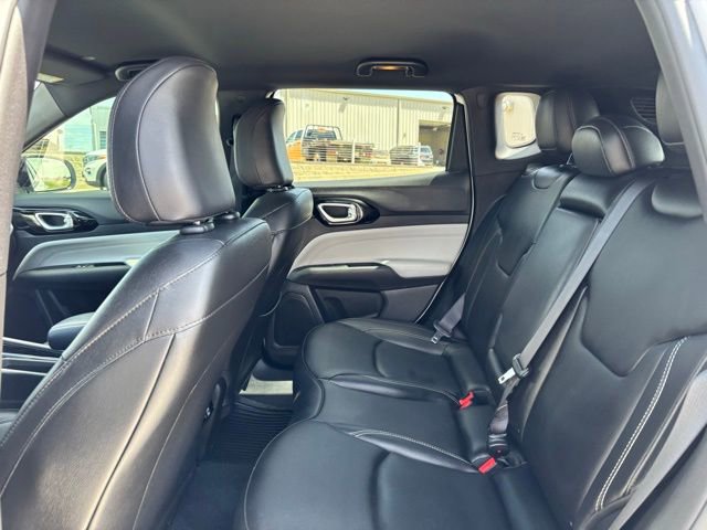 Used 2025 Jeep Compass Limited image 18