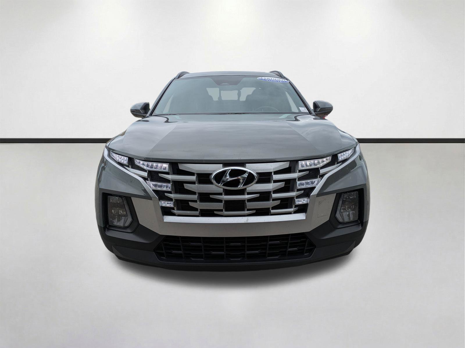 Used 2024 Hyundai Santa Cruz SEL w/ Activity Package FWD image 3