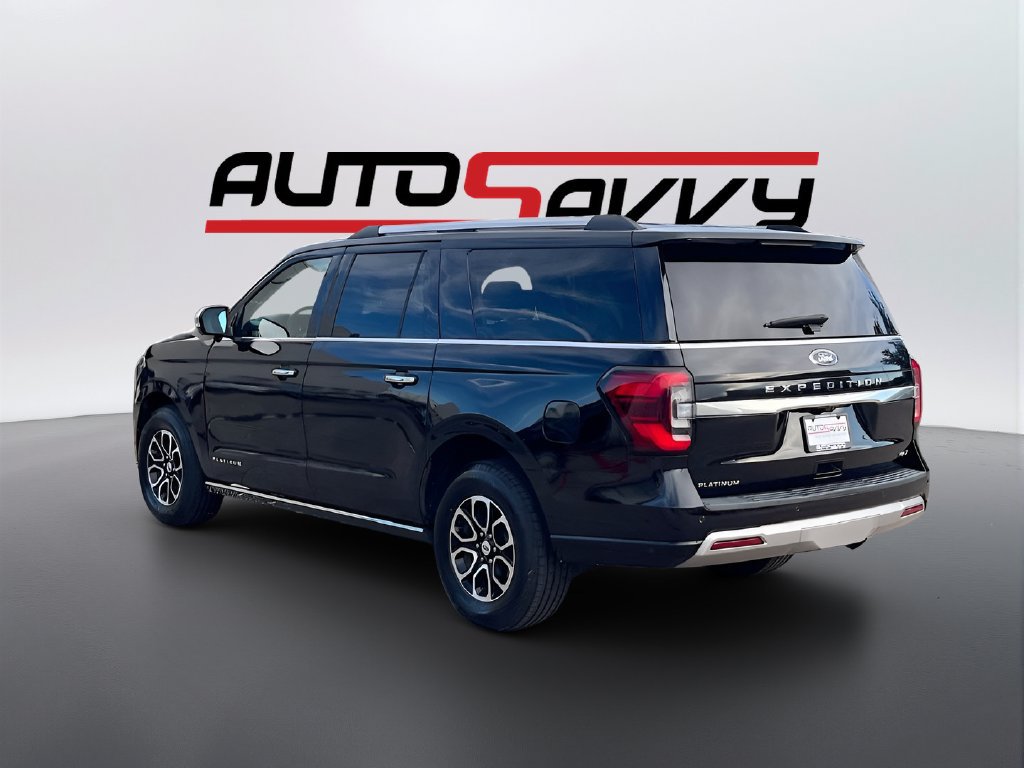 Used 2024 Ford Expedition Max Platinum AWD/4WD image 5