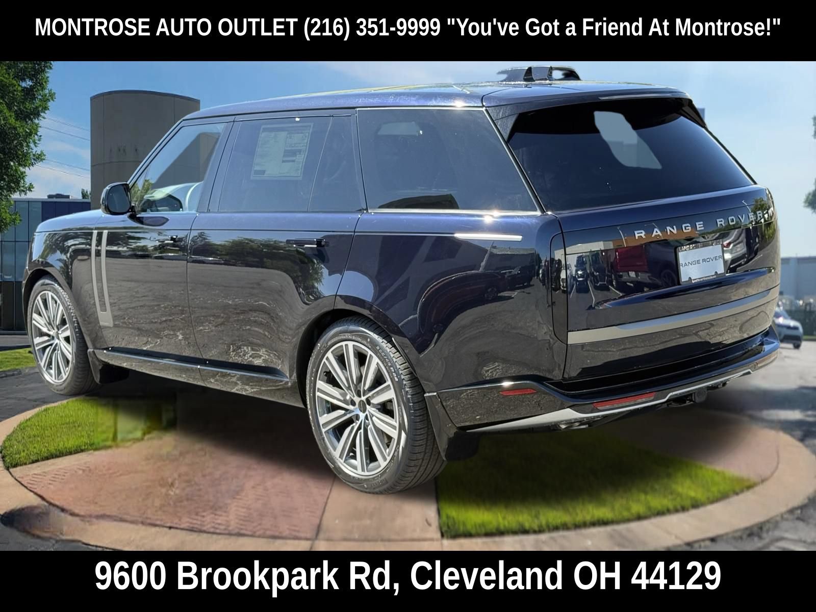 New 2026 Land Rover Range Rover Long Wheelbase Autobiography AWD/4WD image 3