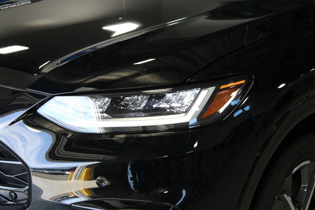 Used 2023 Honda HR-V EX-L image 2