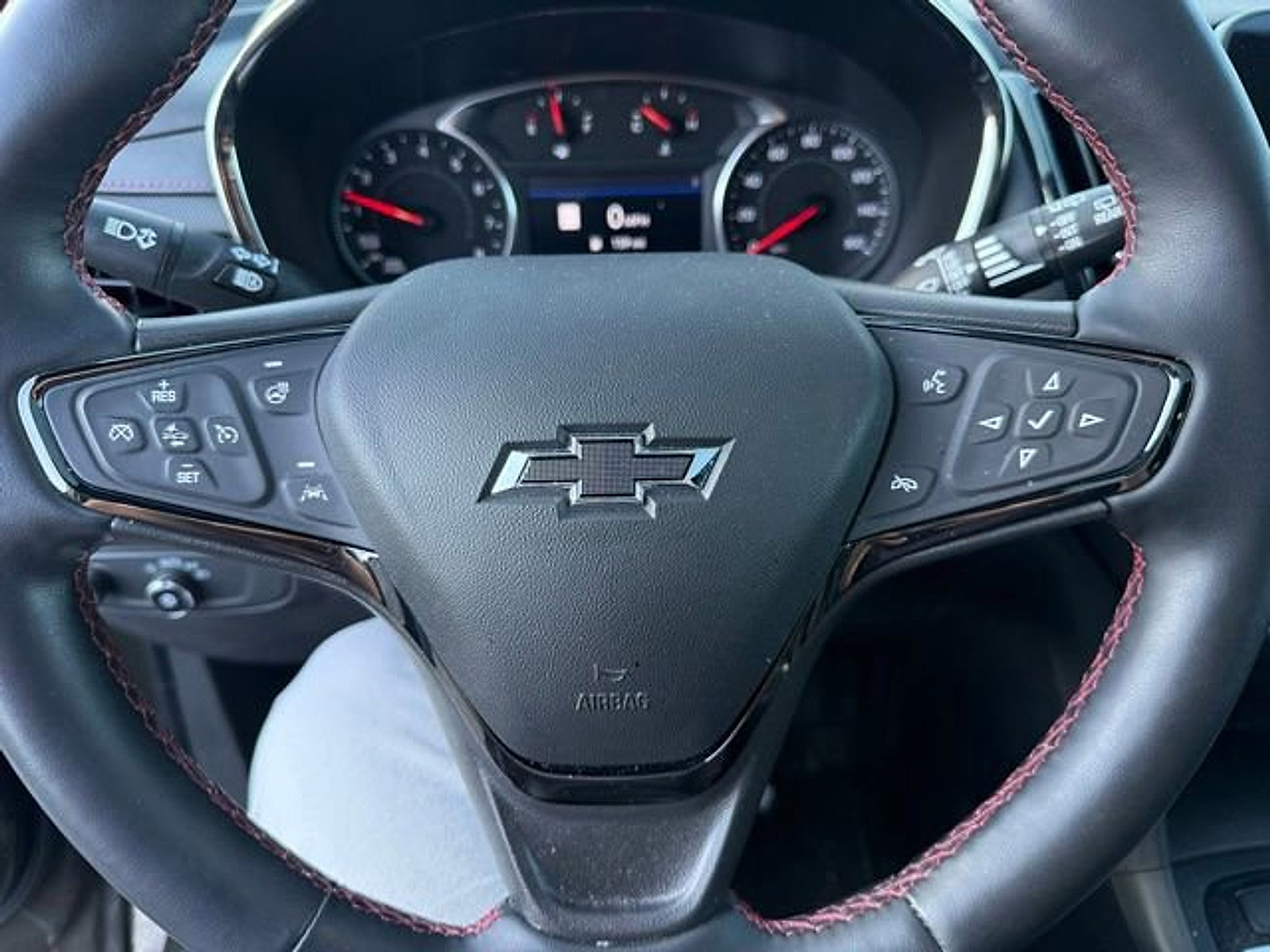 Certified 2023 Chevrolet Equinox RS AWD/4WD image 11