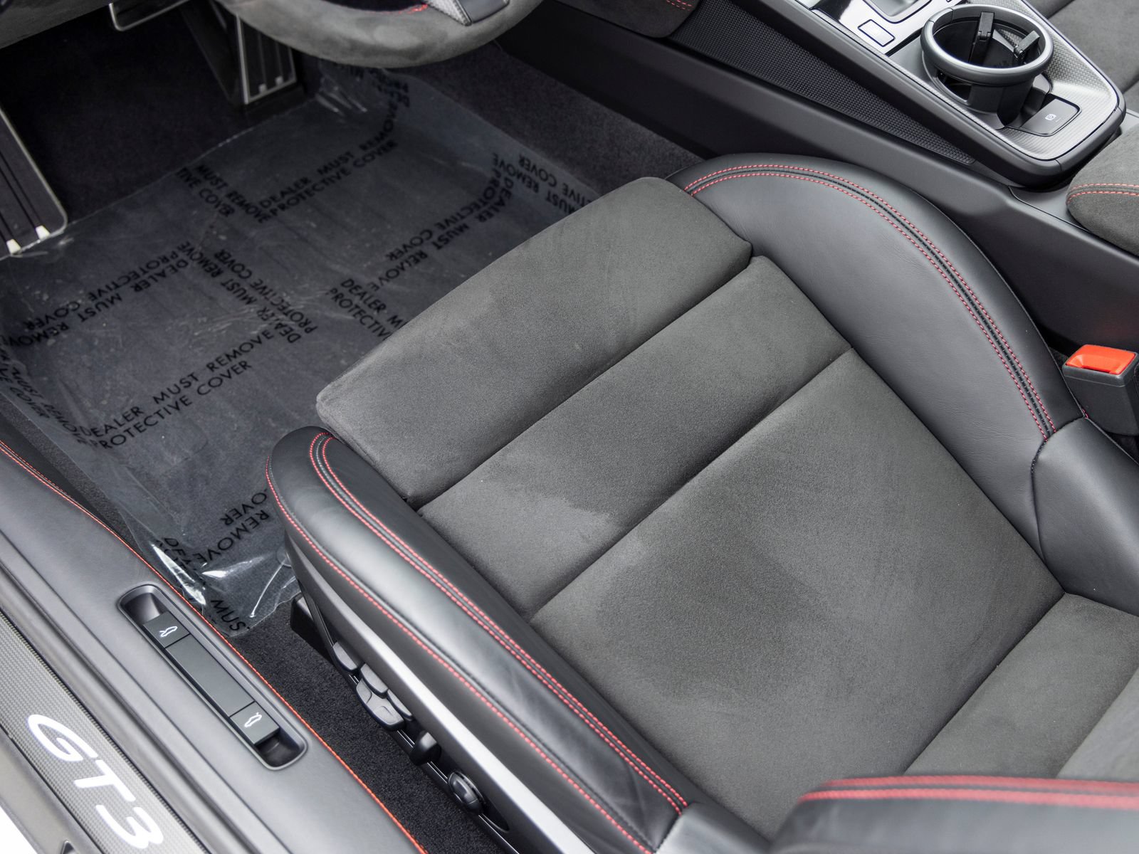 Certified 2022 Porsche 911 GT3 RWD image 37