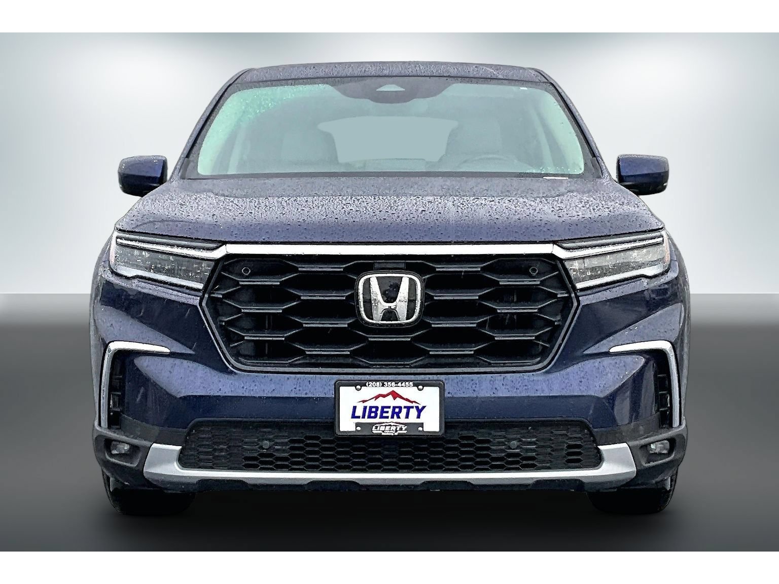 Used 2025 Honda Pilot EX-L image 2
