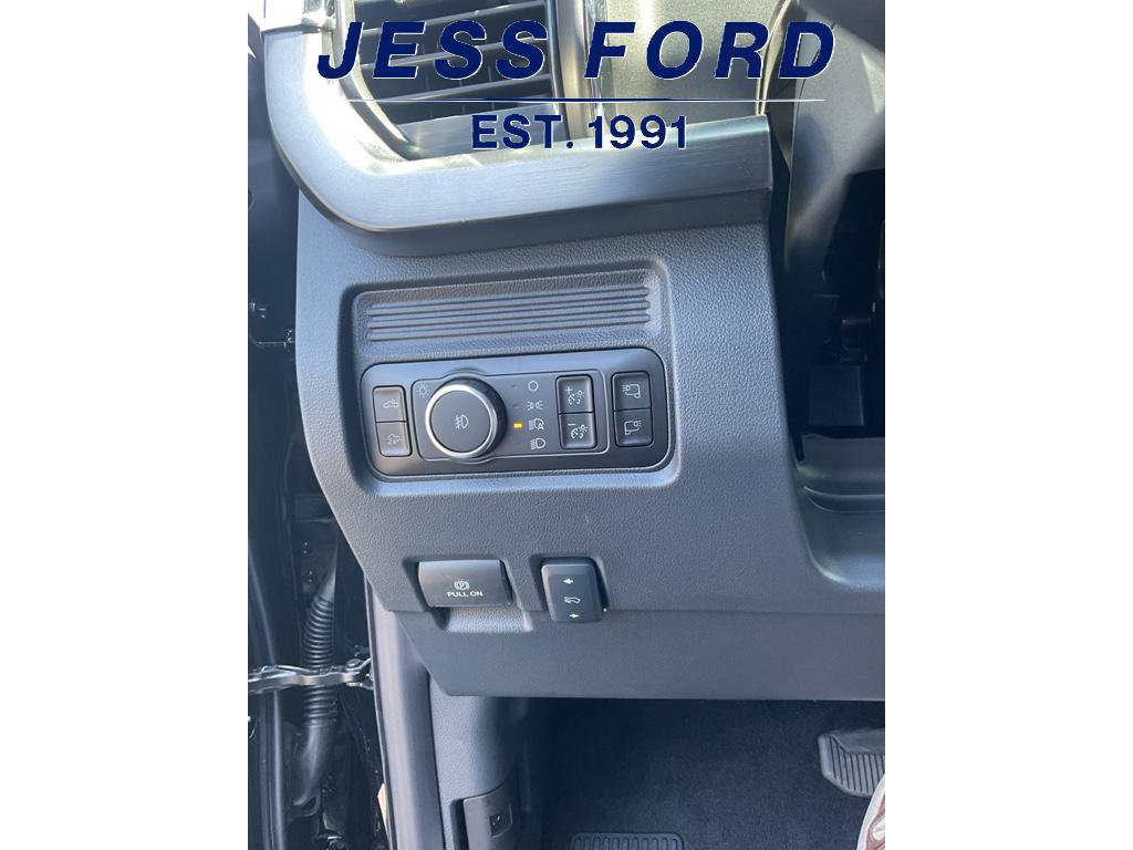 New 2025 Ford F350 Lariat image 19