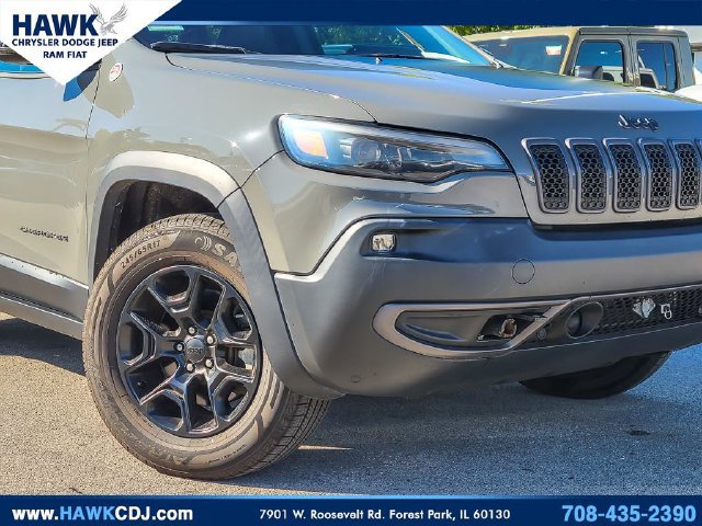 Used 2022 Jeep Cherokee Trailhawk w/ Technology Group B AWD/4WD image 3