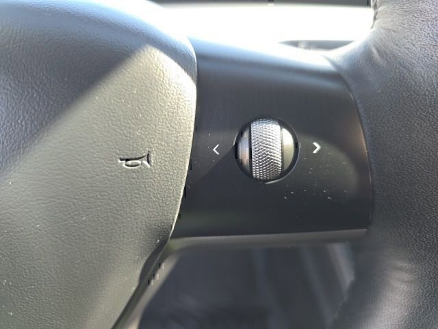 Used 2022 Tesla Model 3 image 20