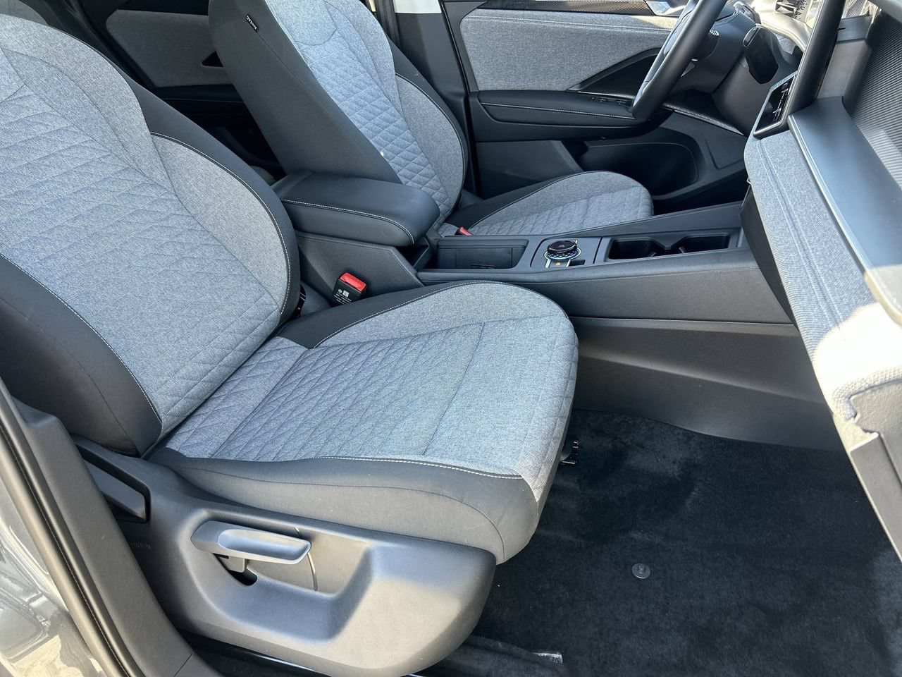 Certified 2026 Volkswagen Tiguan S FWD image 7