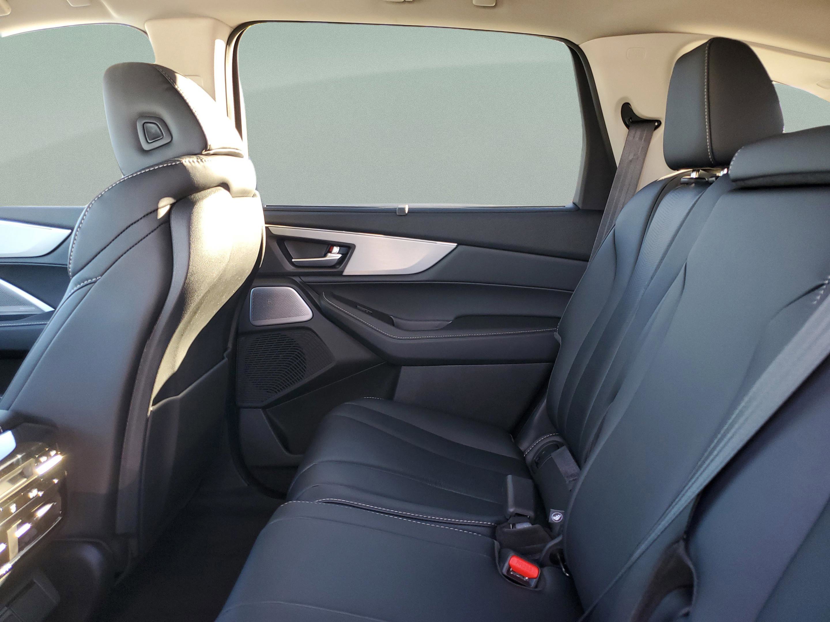 New 2026 Acura MDX FWD w/ Technology Package image 8