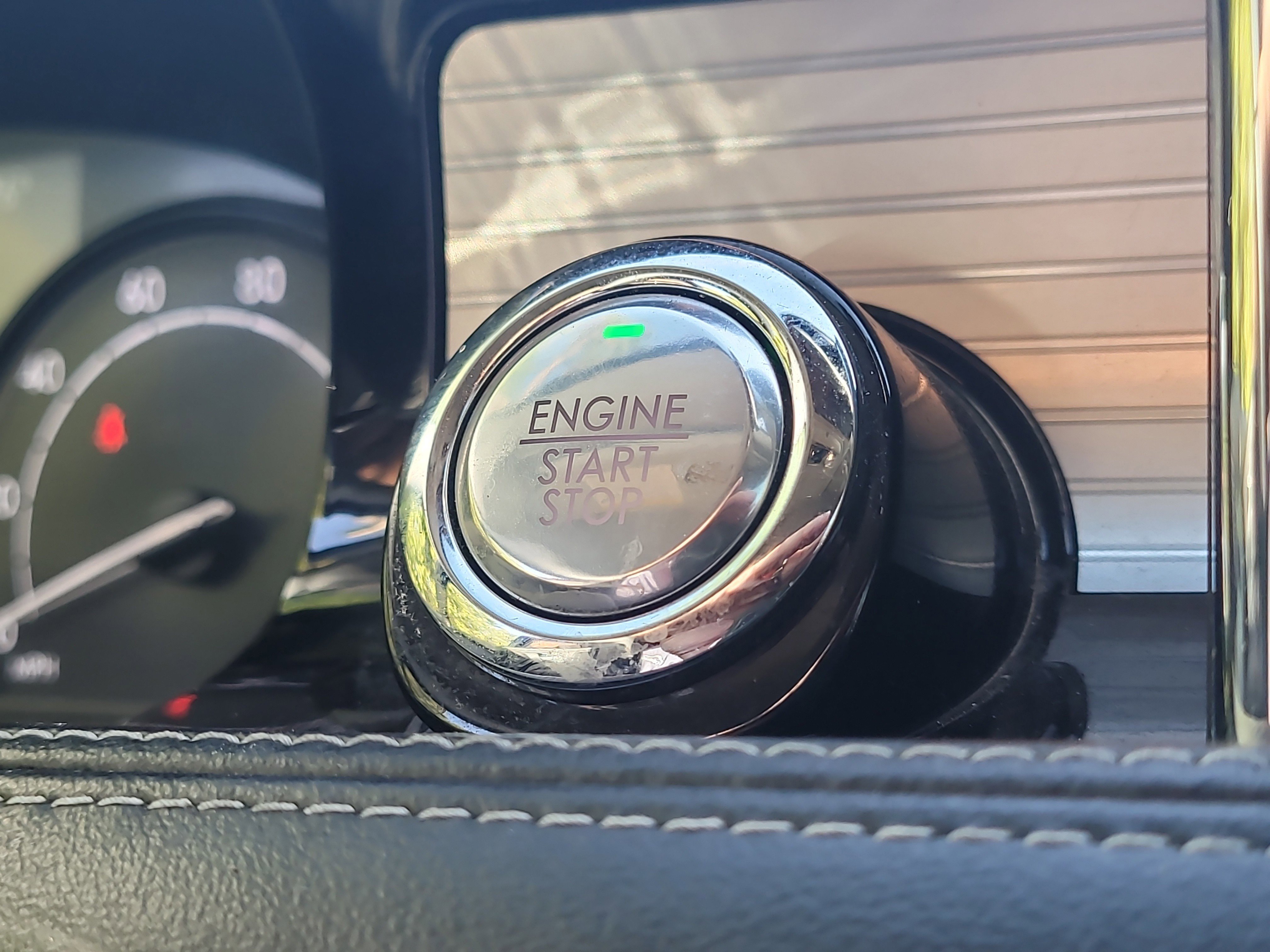 Used 2022 Lincoln Corsair FWD w/ Towing Package image 28