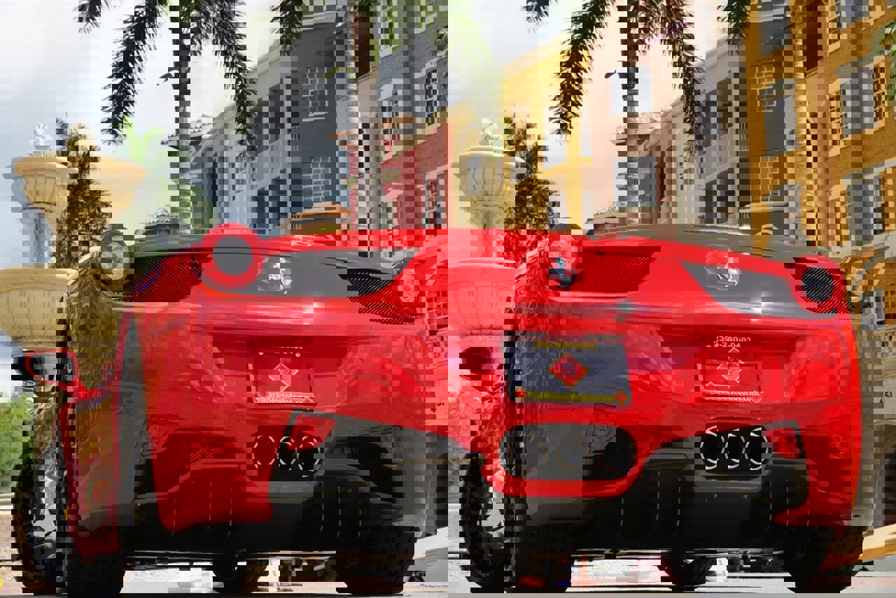 Used 2010 Ferrari 458 Italia Coupe RWD image 50