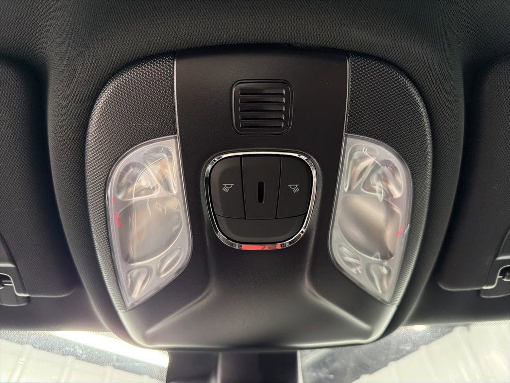 New 2026 Jeep Compass Latitude image 22