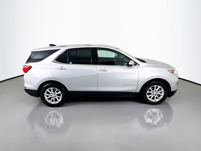 Used 2019 Chevrolet Equinox LT w/ Driver Convenience Package image 8
