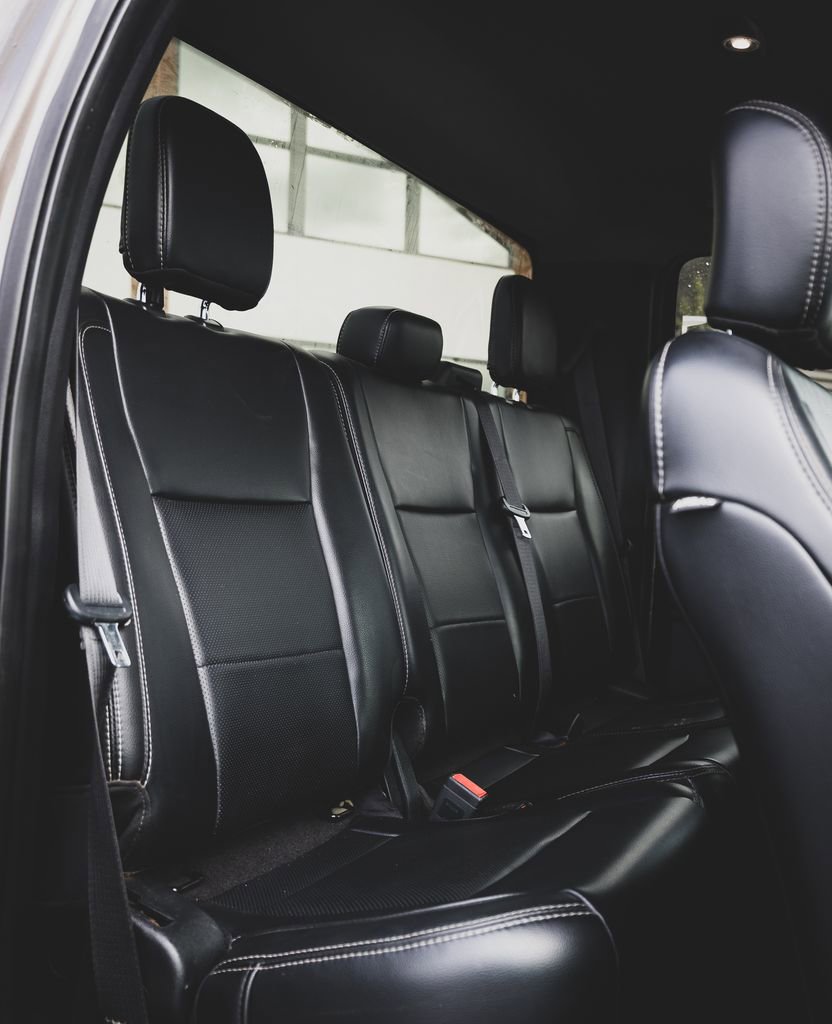 Used 2019 Ford F250 Lariat w/ Chrome Package image 29