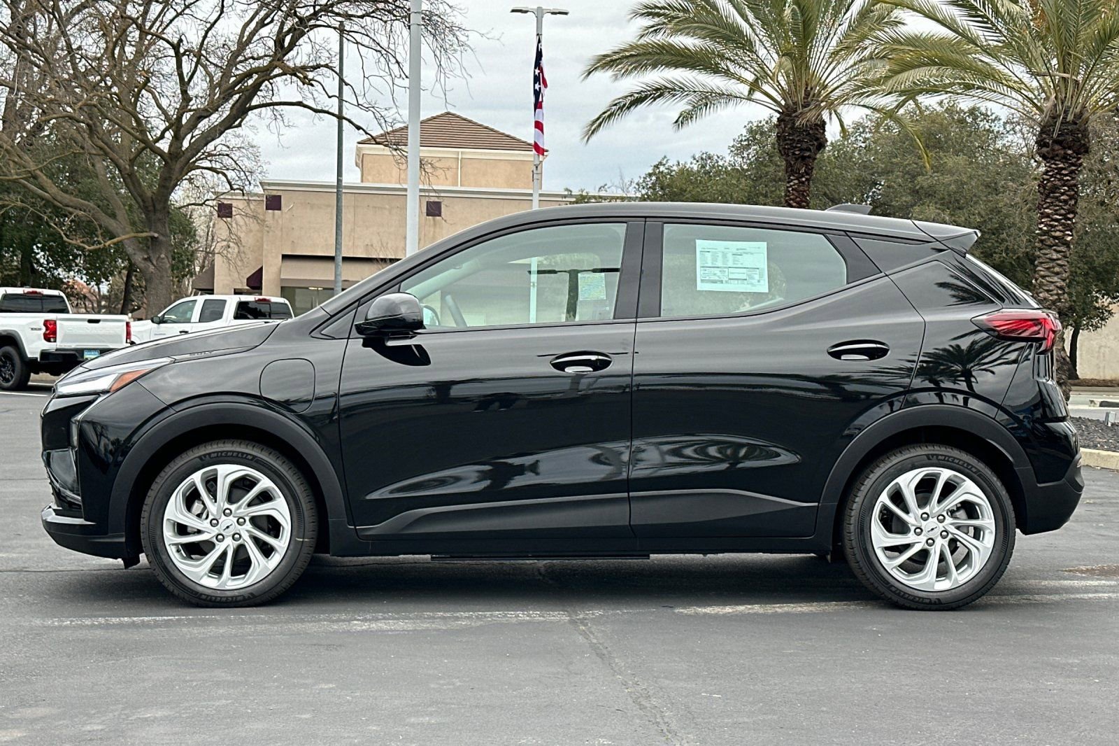 New 2027 Chevrolet Bolt LT image 6
