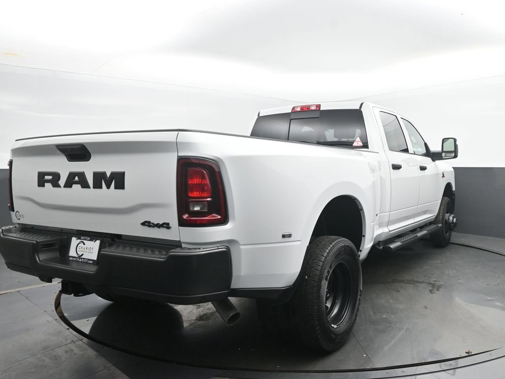 New 2026 RAM 3500 Tradesman AWD/4WD image 4