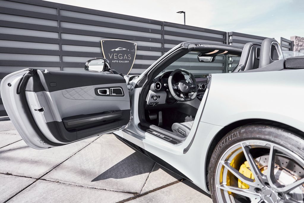 Used 2020 Mercedes-Benz AMG GT R image 43