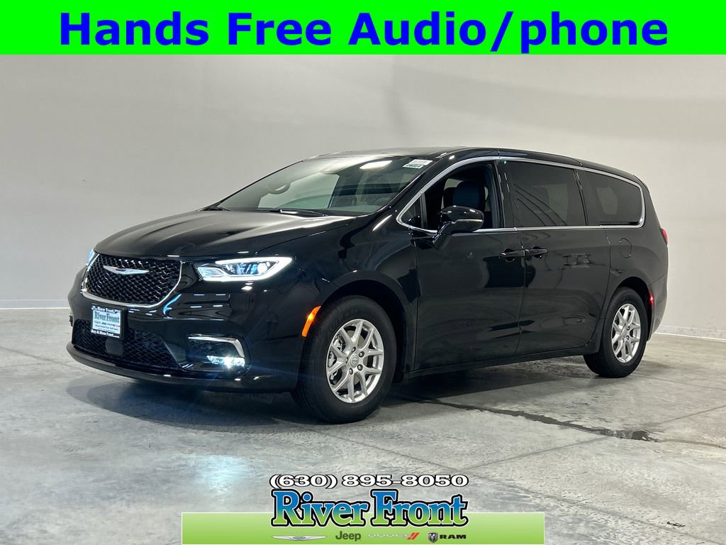 New 2026 Chrysler Pacifica Select FWD image 1