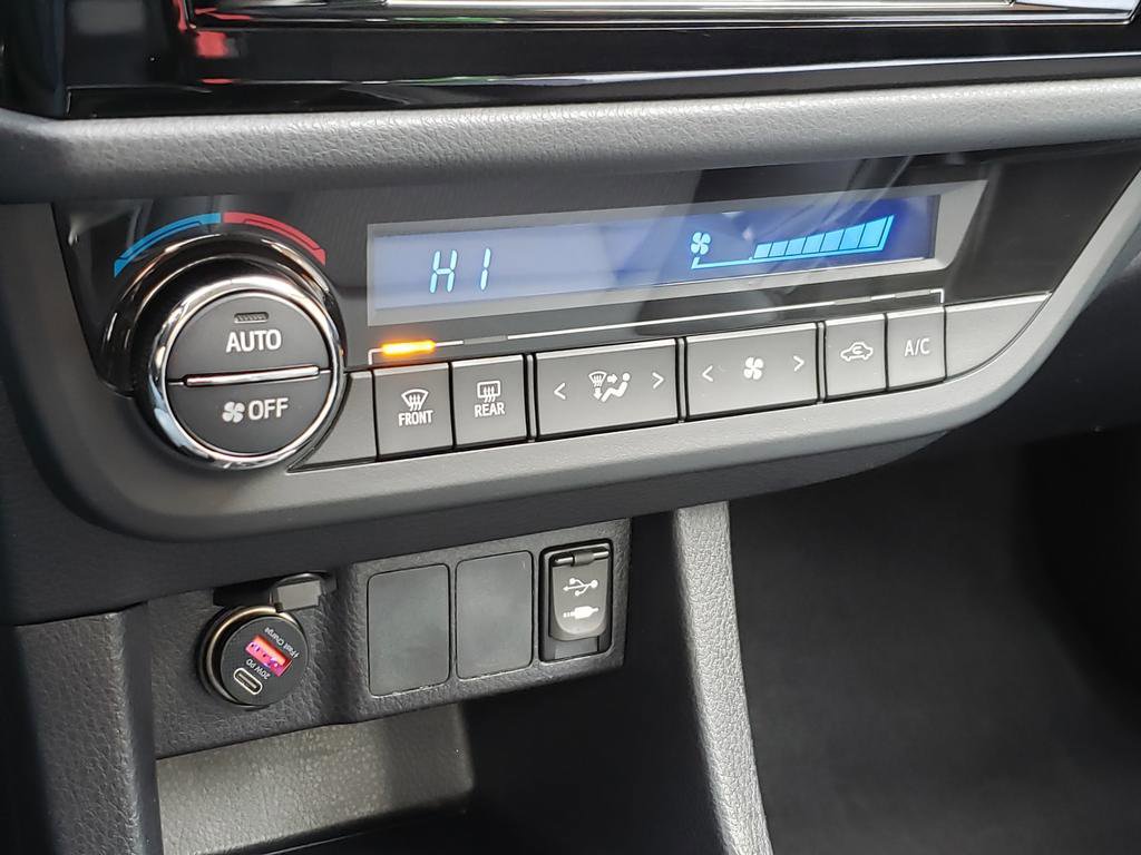 Used 2016 Toyota Corolla S Special Edition image 24