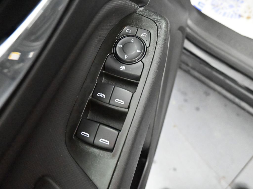 Used 2024 Chevrolet Equinox RS AWD/4WD image 30