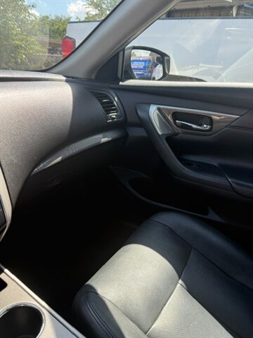 Used 2013 Nissan Altima 2.5 SL w/ 2.5 Moonroof Pkg FWD image 18