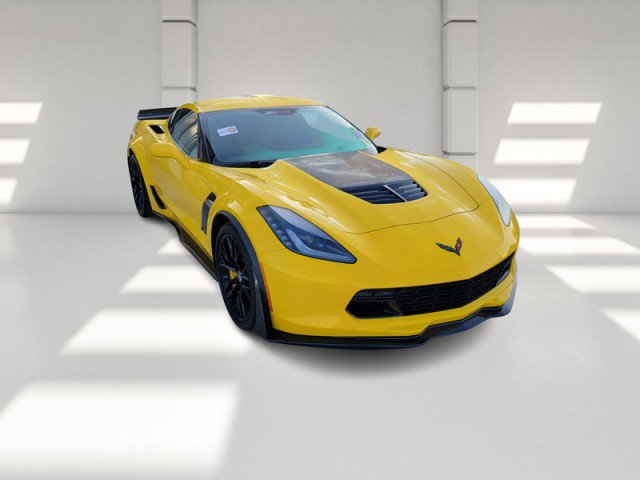 Used 2015 Chevrolet Corvette Z06 w/ Z07 Performance Package image 3