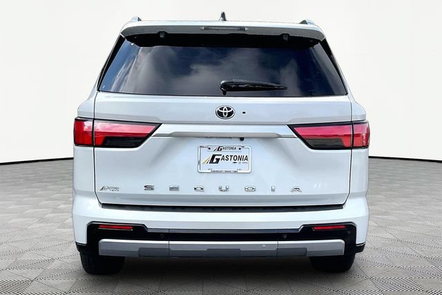 Used 2024 Toyota Sequoia Capstone RWD image 6