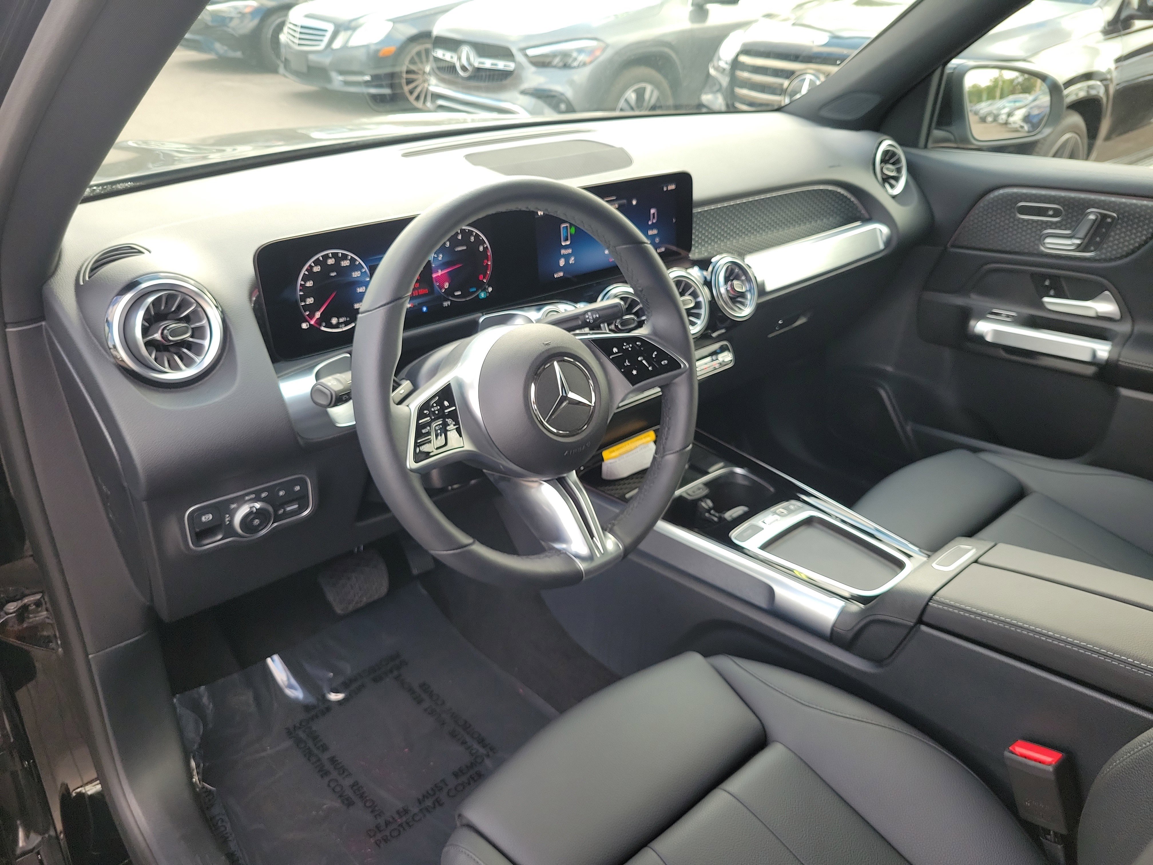 Certified 2025 Mercedes-Benz GLB 250 image 20