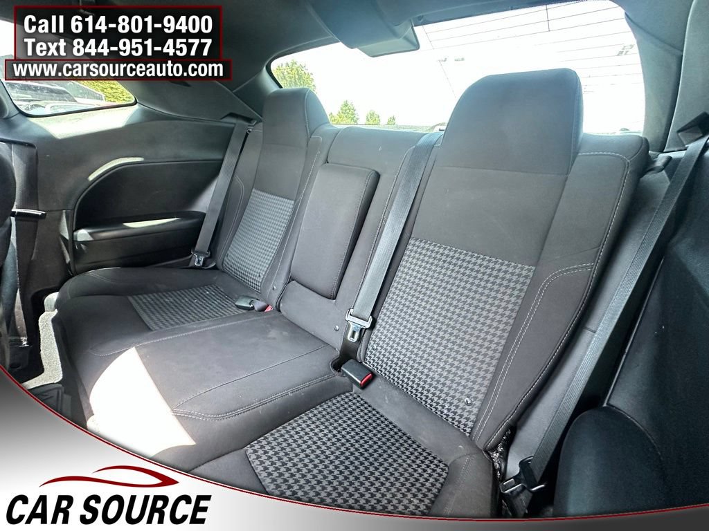 Used 2016 Dodge Challenger SXT w/ Blacktop Package RWD image 17
