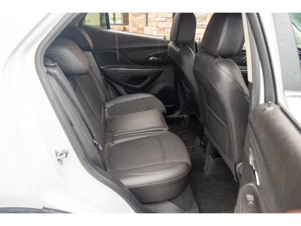 Used 2022 Buick Encore Preferred w/ Safety Package AWD/4WD image 19