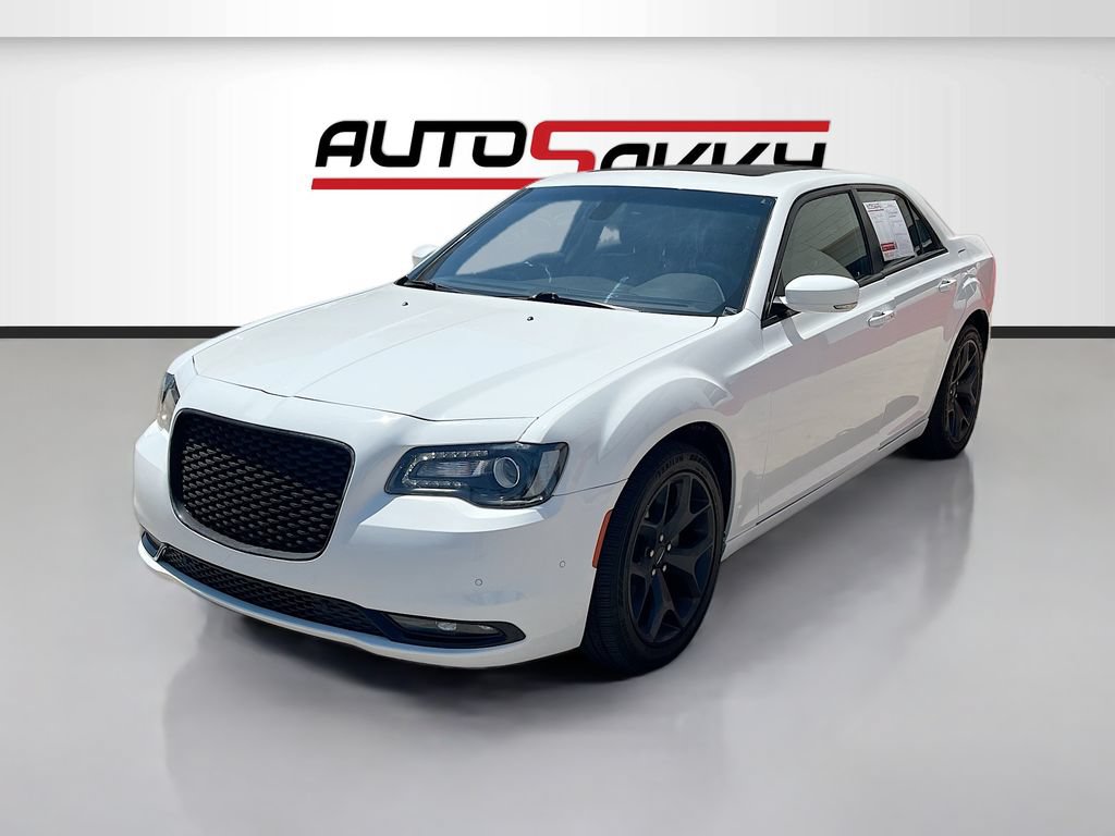 Used 2023 Chrysler 300 S RWD image 3