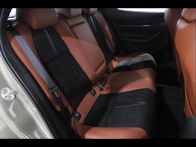 Certified 2025 MAZDA MAZDA3 Carbon AWD/4WD image 16