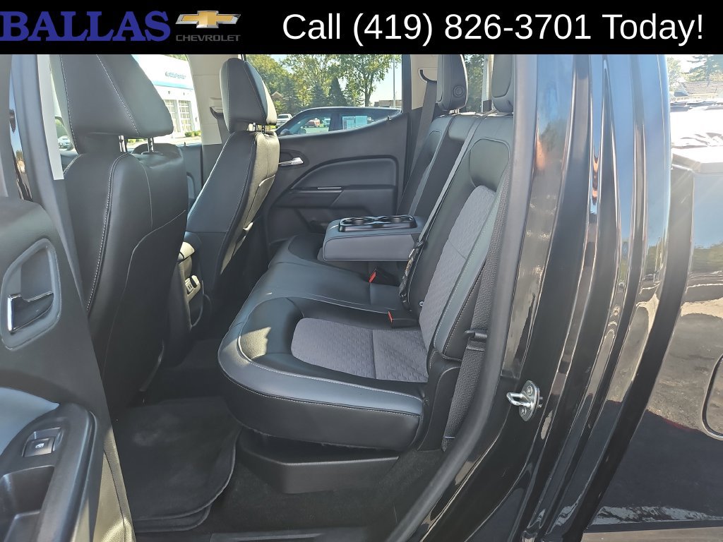 Used 2017 Chevrolet Colorado Z71 AWD/4WD image 23