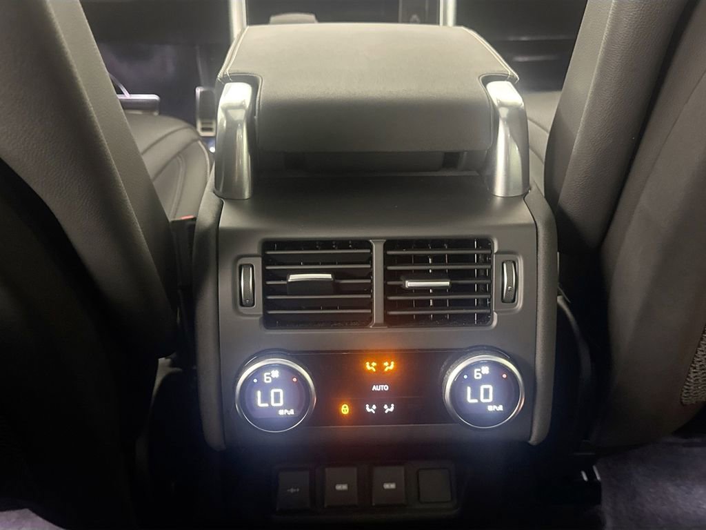 Certified 2023 Land Rover Discovery S R-Dynamic image 25