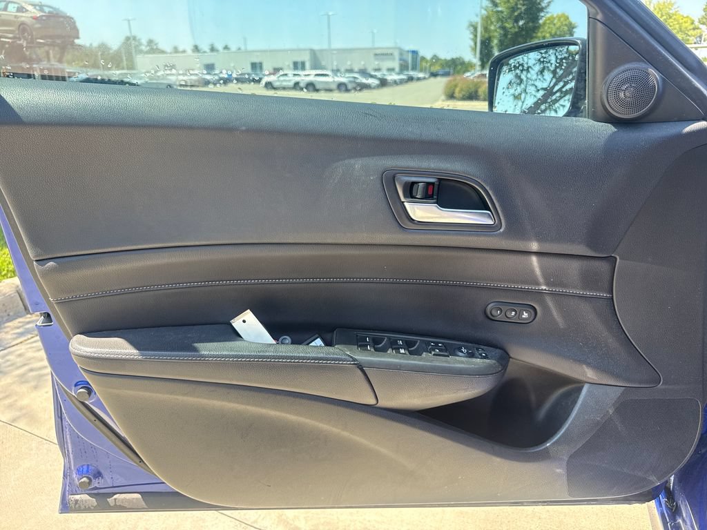 Used 2019 Acura ILX w/ Premium & A-SPEC Package FWD image 13