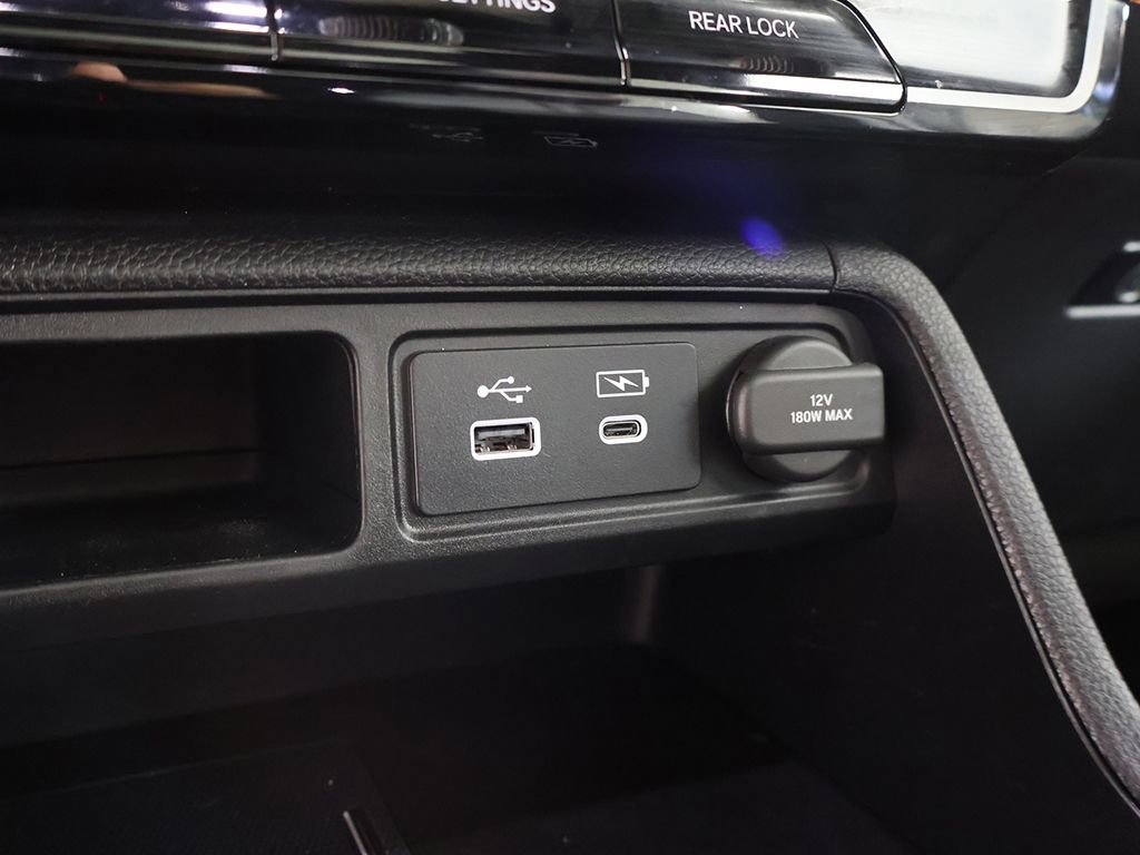 Certified 2025 Honda Pilot TrailSport image 59