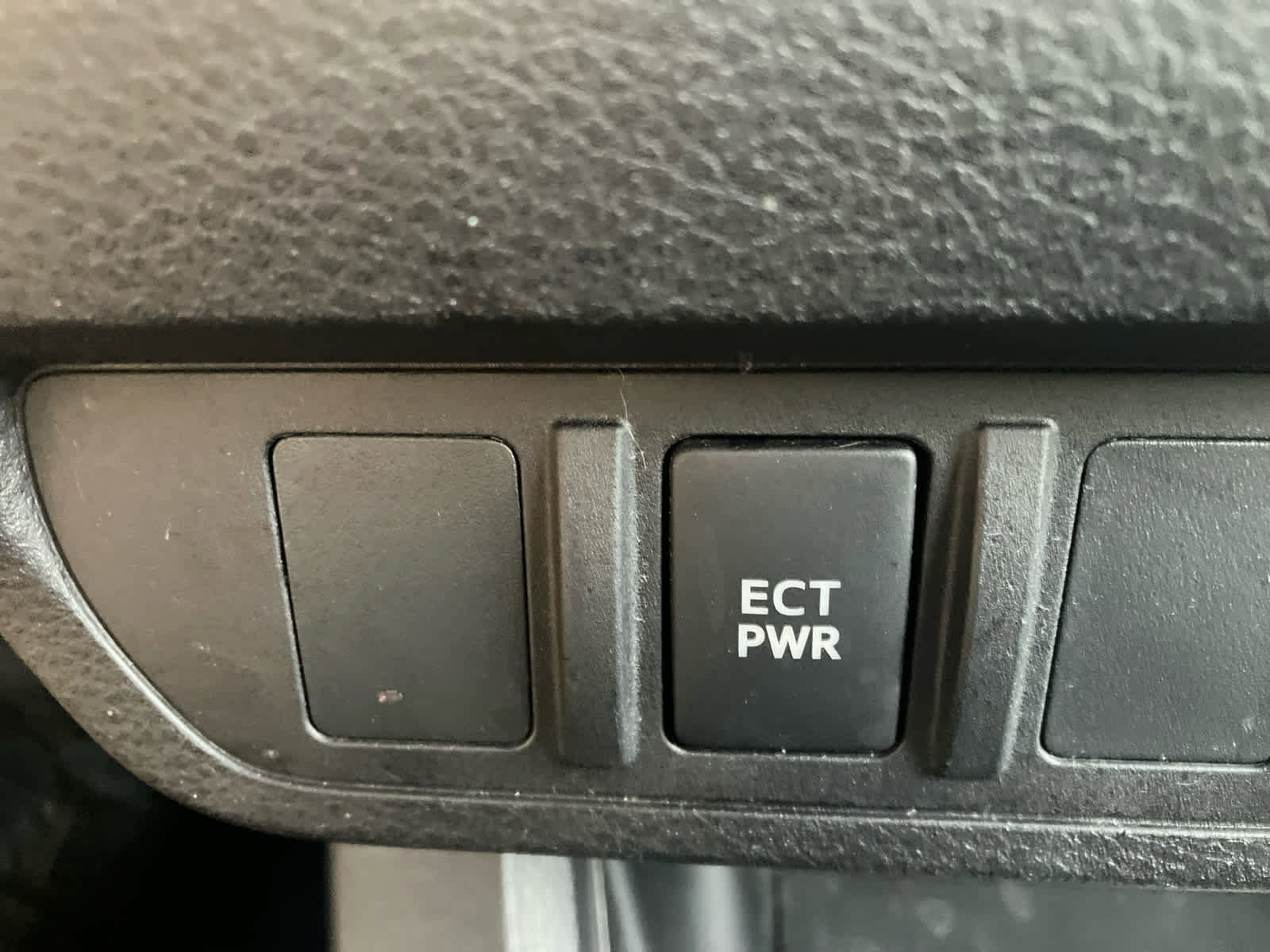 Used 2022 Toyota Tacoma TRD Off-Road AWD/4WD image 29