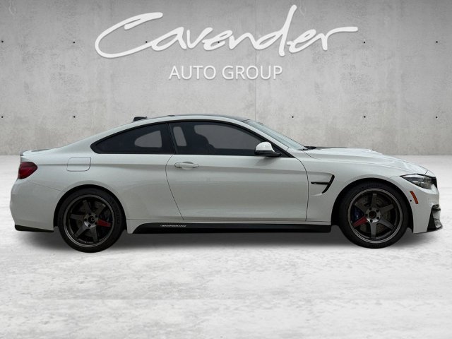 Used 2020 BMW M4 Coupe w/ Competition Package RWD image 17