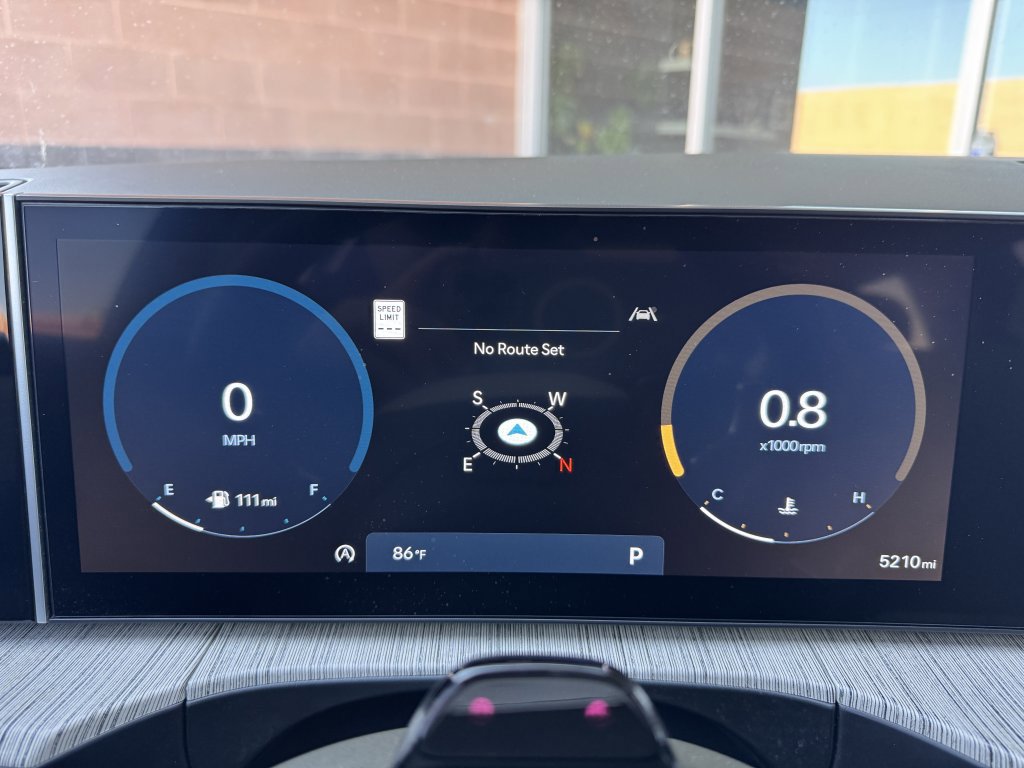 Used 2024 Hyundai Santa Fe Calligraphy image 17