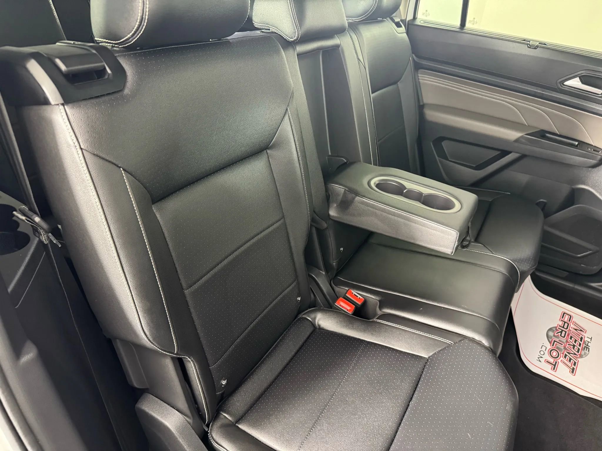 Used 2021 Volkswagen Atlas SE image 39