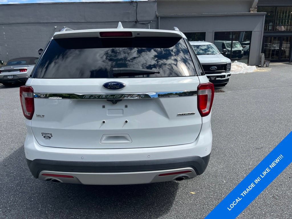 Used 2016 Ford Explorer XLT w/ Equipment Group 202A FWD image 20
